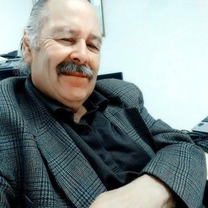 Meet your Posher, Victor